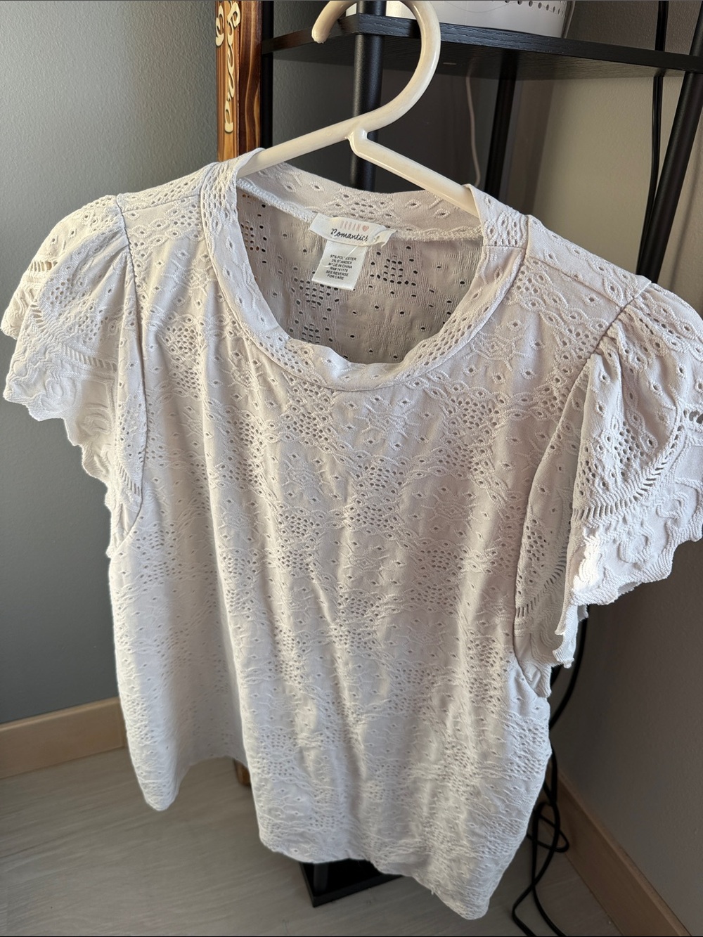 URBAN Romantics White Eyelet Flutter Sleeve Tee